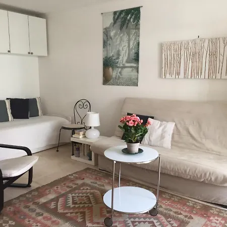 Nicestudio With Air Conditioning Minimum 7 Nights * Antibes