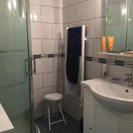 Nicestudio With Air Conditioning Minimum 7 Nights *