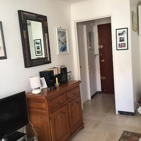 Apartment Nicestudio With Air Conditioning Minimum 7 Nights